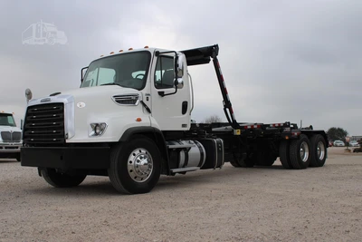 Used 2017 FREIGHTLINER 114SD Hooklifts & Roll-Offs Texas US | Roll Off Truck World #1491810