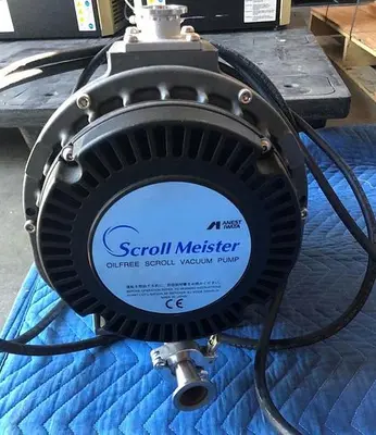 SCROLL MEISTER ISP-250C VACUUM PUMP