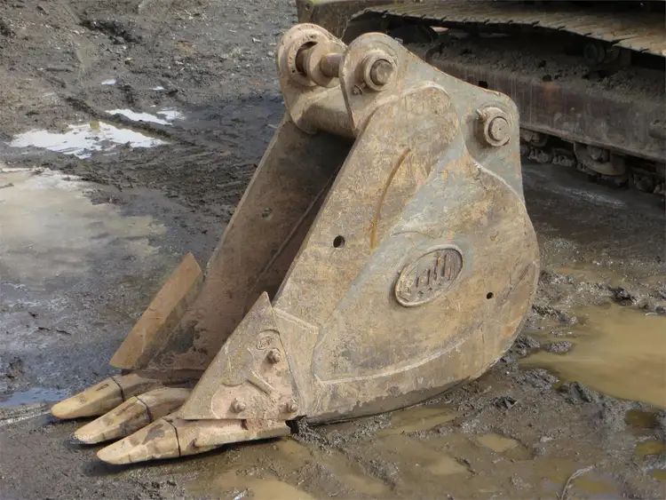 Used 2006 GEITH HD40-018 Multipurpose Buckets New York US | Abele Tractor #1343099