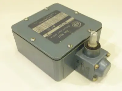 USED ALLEN BRADLEY 802T-ATH SER B