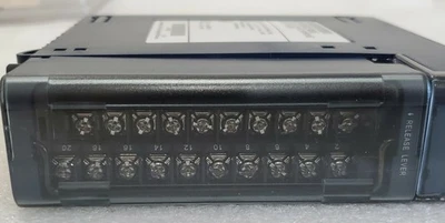 NEW GE Fanuc IC694MDL340A