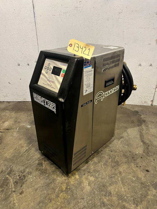 Used 2011 ADVANTAGE SK-1075LEP-21D1 Temperature Controls | Hunter Plastics #788923