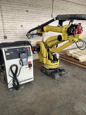 Used 2013 FANUC FANUC M-900IA/350 Robots Michigan US | Aucto #1333558