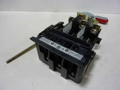 USED ALLEN BRADLEY 1494V-DS30 SER A