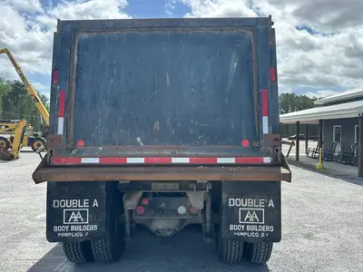 Used 2017 VOLVO VHD84F200 Dump trucks South Carolina US | Palmetto Machinery #1427259