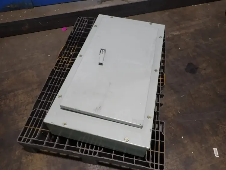 Used GENERAL ELECTRIC AB373 Electrical Panels Ohio US | HGR 24 #783693