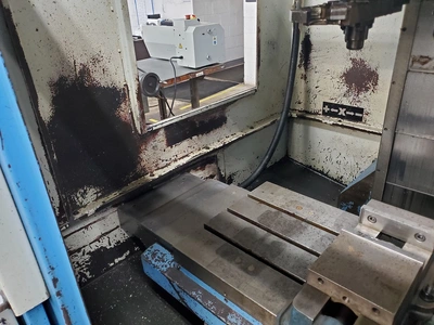 2002 SUPERMAX V56T DRILL AND TAP CENTER