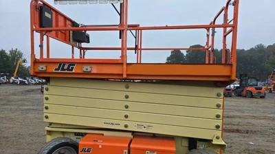 USED 2013 JLG 4069LE