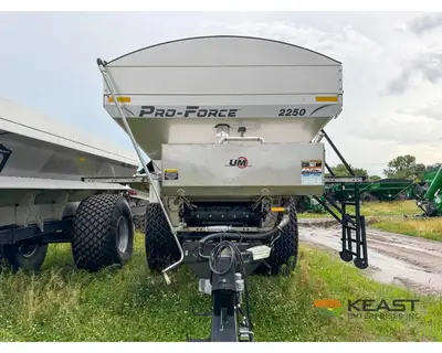 Used UNVERFERTH _UNKNOWN_ Dry Spreaders Iowa US | Keast Enterprises #1360494