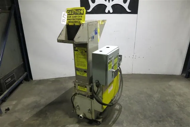 Used 1998 GLOUCESTER 68BP Granulators Massachusetts US | Hunter Plastics #788011