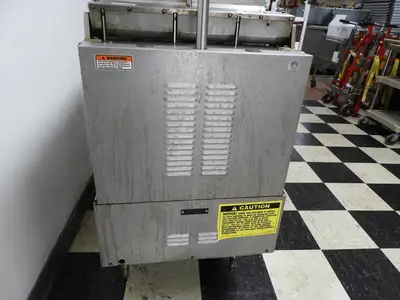 Used Hobart Used Hobart HF85C Commercial Full Pot Deep fryer with Auto Lift 220 volt 3 phase Cookers / Coolers / Fryers Illinois US | Falcon Restaurant Supply #1376494
