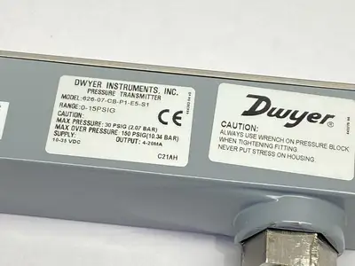 USED DWYER INDUSTRIAL PRESSURE TRANSMITTER 101635-62