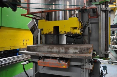 USED WANZKE 100 TON