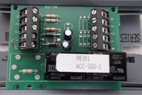 Johnson Controls ACC-500-1 Conversion MOdule for Use With T500 Thermostats [New]