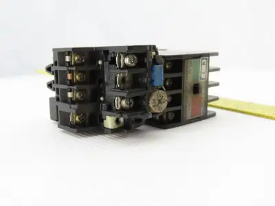 Mitsubishi Electric S-A11RM Magnetic Contactor W/2.8-4.4A Over Load Relay