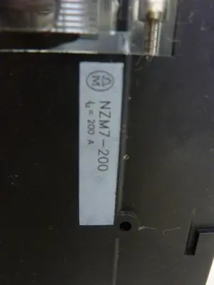 USED MOELLER NZM7-200