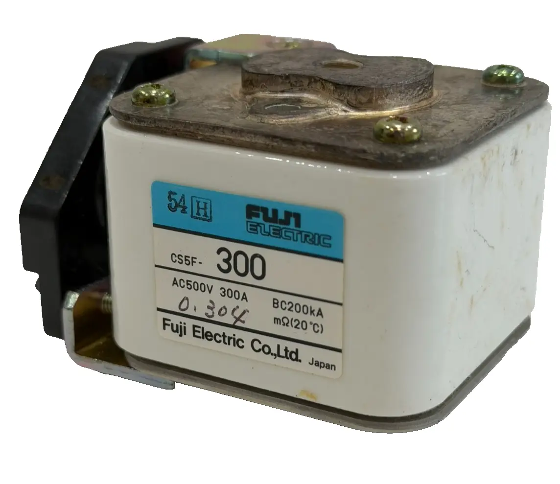 NEW FUJI ELECTRIC CS5F-300 SUPER RAPID FUSE 500V 300A BC200KA