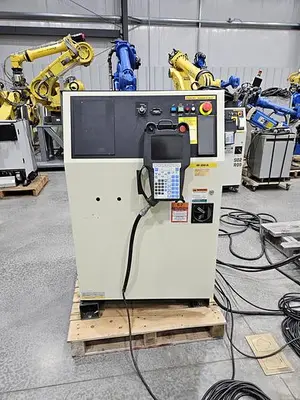 USED 2010 FANUC M-20IA/10L