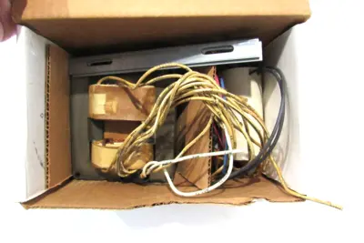 NEW ADVANCE 71A8970001D CORE & COIL BALLAST KIT