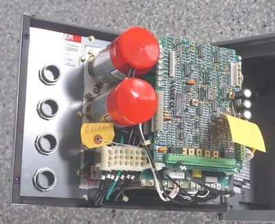 NEW SQUARE D PT10HA4 OMEGAPAK FREQUENCY CONTROLLER MOD. L16