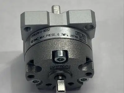 CRBU2W10-90SZ | SMC  Pneumatic Rotary Actuator 90 Degree 10mm Size - Used