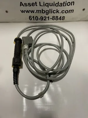 OMRON A4EG-BM2B041 Enabling Switch Device / Grip Pushbutton Pendant 125/240V