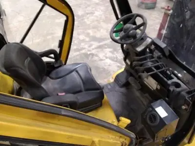 USED 2019 YALE GLC120