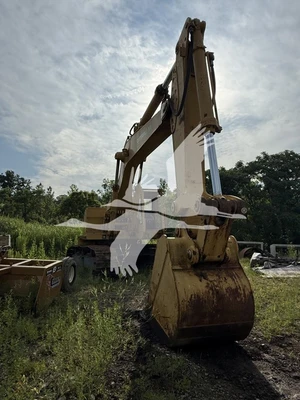 USED 1978 CATERPILLAR 245