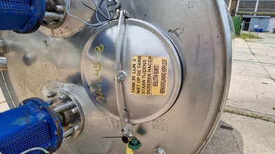 Hoeksma & Velt 6,000 Litre Stainless Steel Tanks | Perry Equipment (9)