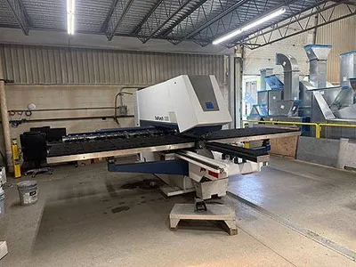 2011 TRUMPF TRUPUNCH 1000 Turret Punches | Kaste Industrial Machine Sales (3)
