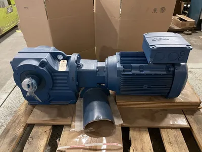 NEW Sew-Eurodrive KT97AM254/256DRN160L4 Worm Gear Drive / Speed Reducer 22.37:1