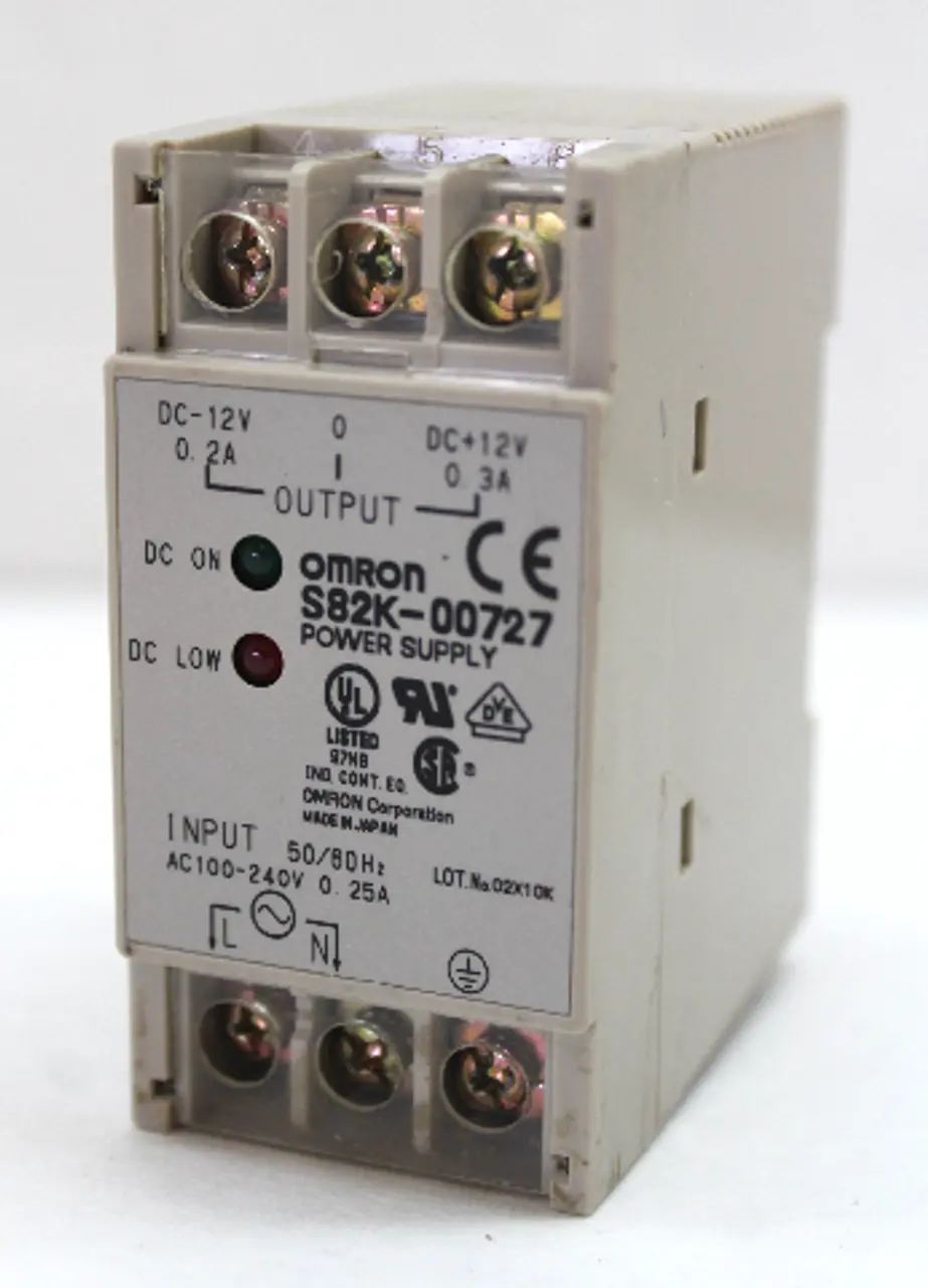 USED OMRON S82K-00727