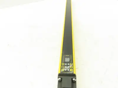 Schmersal SLC440-R-0490-14-01 Safety Light Curtain Receiver