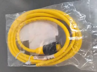 Turck RK40-2M Corset Loc5E6