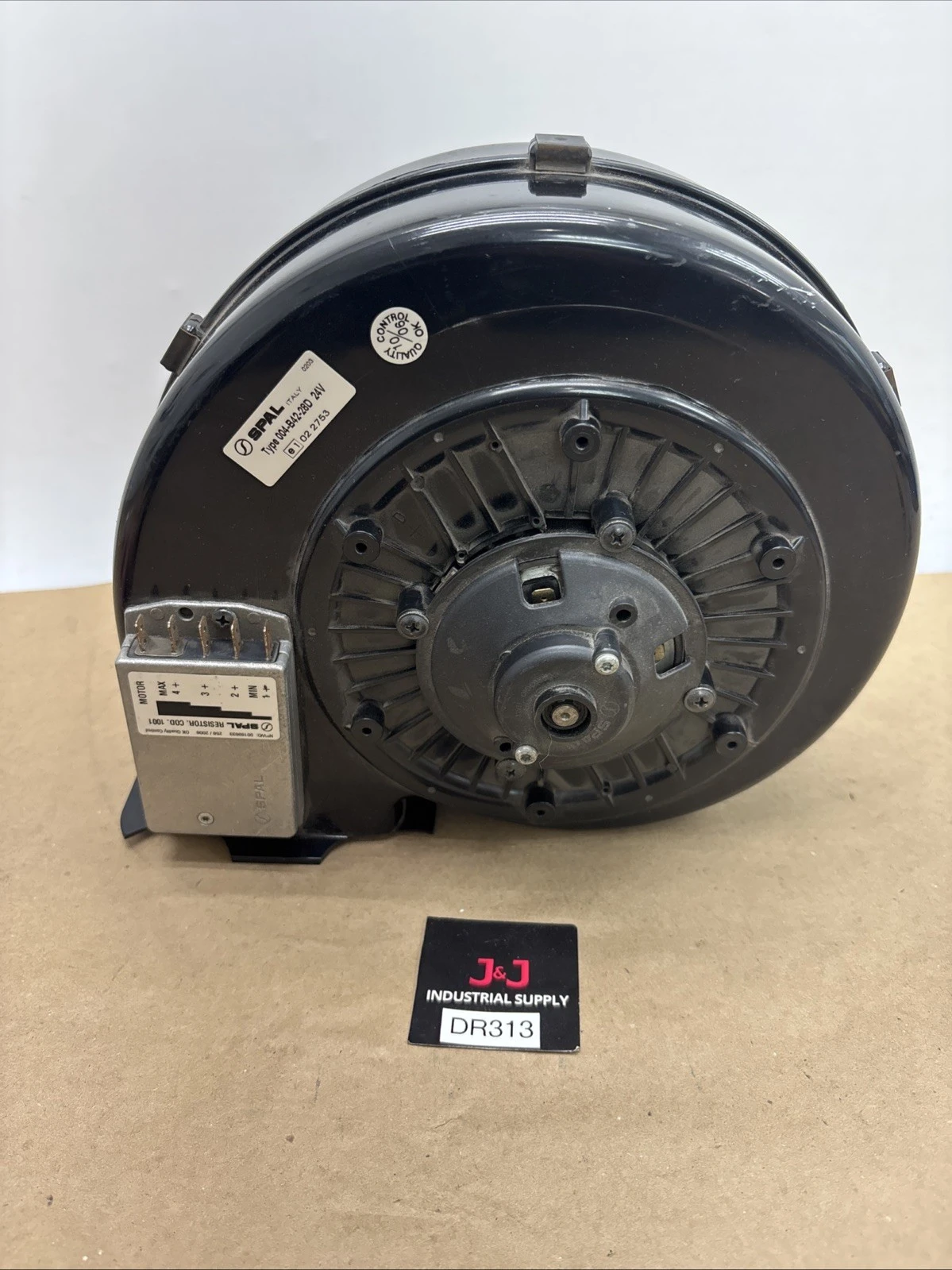 USED SPAL 004-B42-28 24V