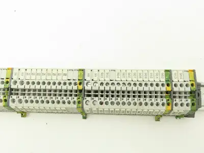 ABB Entrelec Mixed Size Terminal DIN Rail 2-Pole Lot of 117