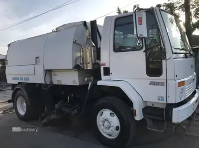 Used 1999 STERLING L7500 Street Sweeper California US | Lillo Machinery #1403836