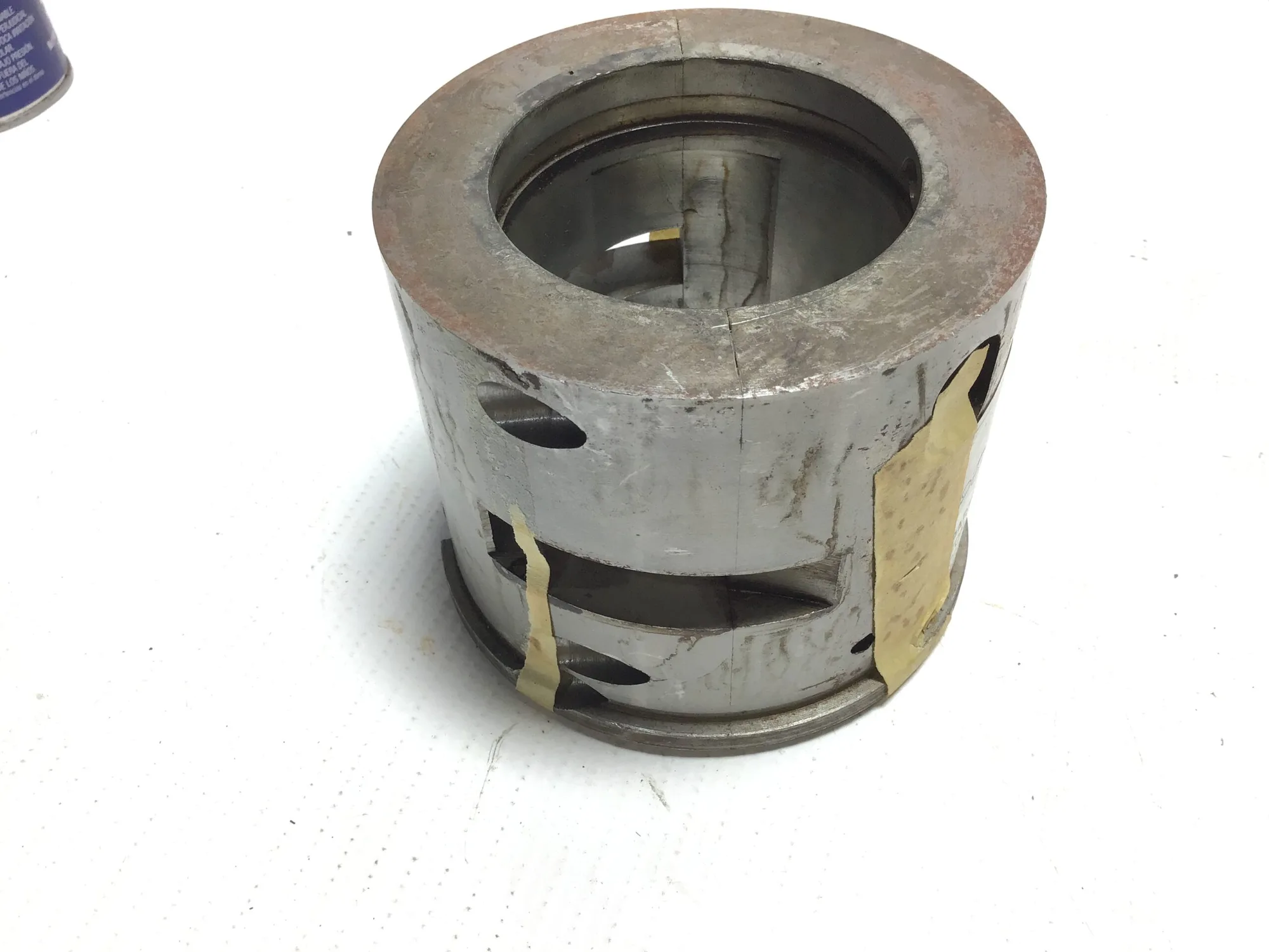 Unbranded 185C846G01 – 185C847G01 Bearing Sleeve