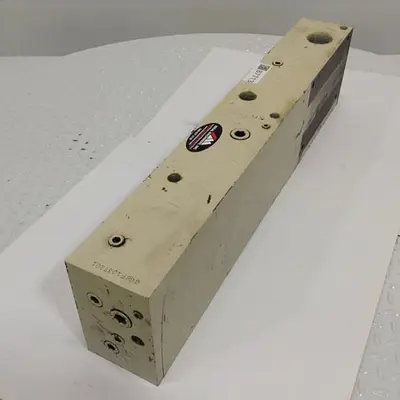 USED PARKER MANIFOLD712