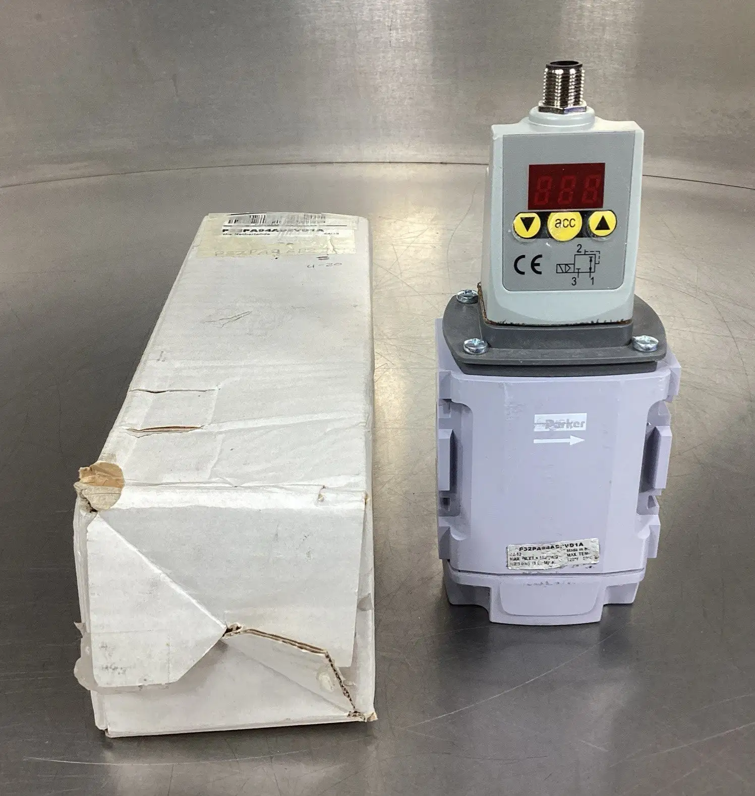 Parker P32PA94AD2VD1A Global P3 Electronic Pressure Regulator 6C-12