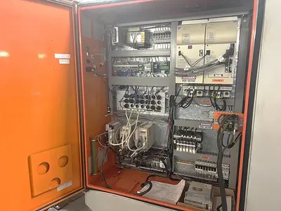 USED 2005 MILLTRONICS RW20 3 AXIS VERTICAL MACHINING CENTER