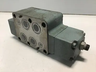 USED YUKEN KOGYO MPB-06S-2-Y-3016