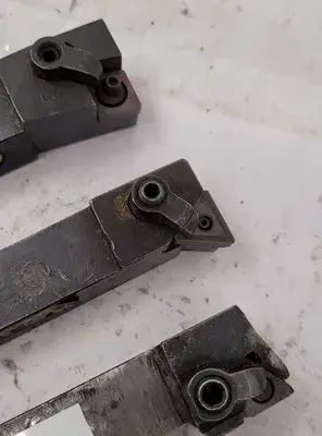USED KENNAMETAL TOOLHOLDERS