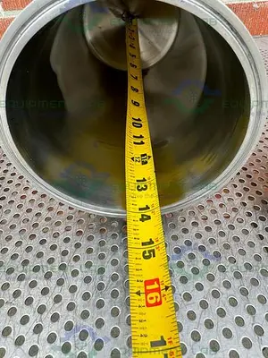 Unbranded 6 Liter Stainless Steel Vessel w/ ITT Vavle 1/2" Sanitary Fitting