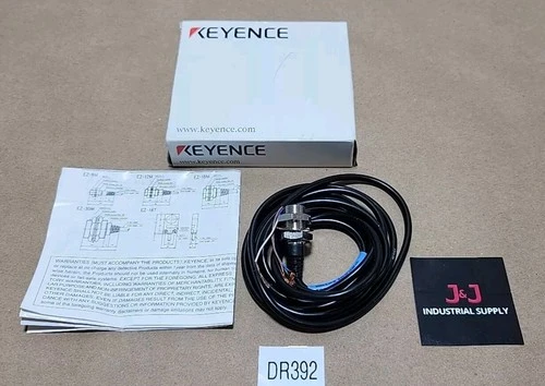 NEW KEYENCE EZ-12M