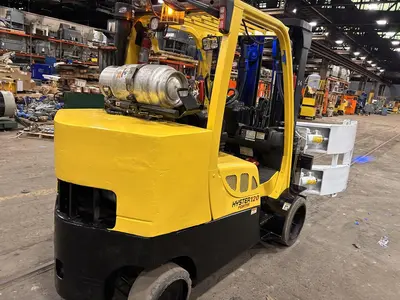 USED 2011 CASCADE 77F-RCP-264