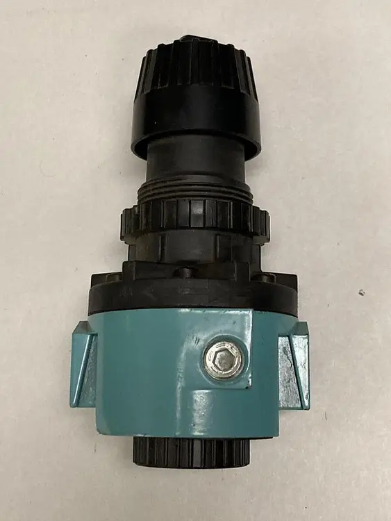 Used WILKERSON R26-04-000A D93 Air Pressure Regulators Ohio US | Surplus Asset Holdings #1246289