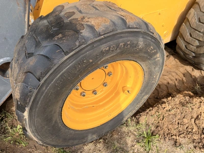 Used 2015 JOHN DEERE 326E WITH 1,162 HOURS Skid Steer Loaders Michigan US | Miedema Asset Management Group #1424758