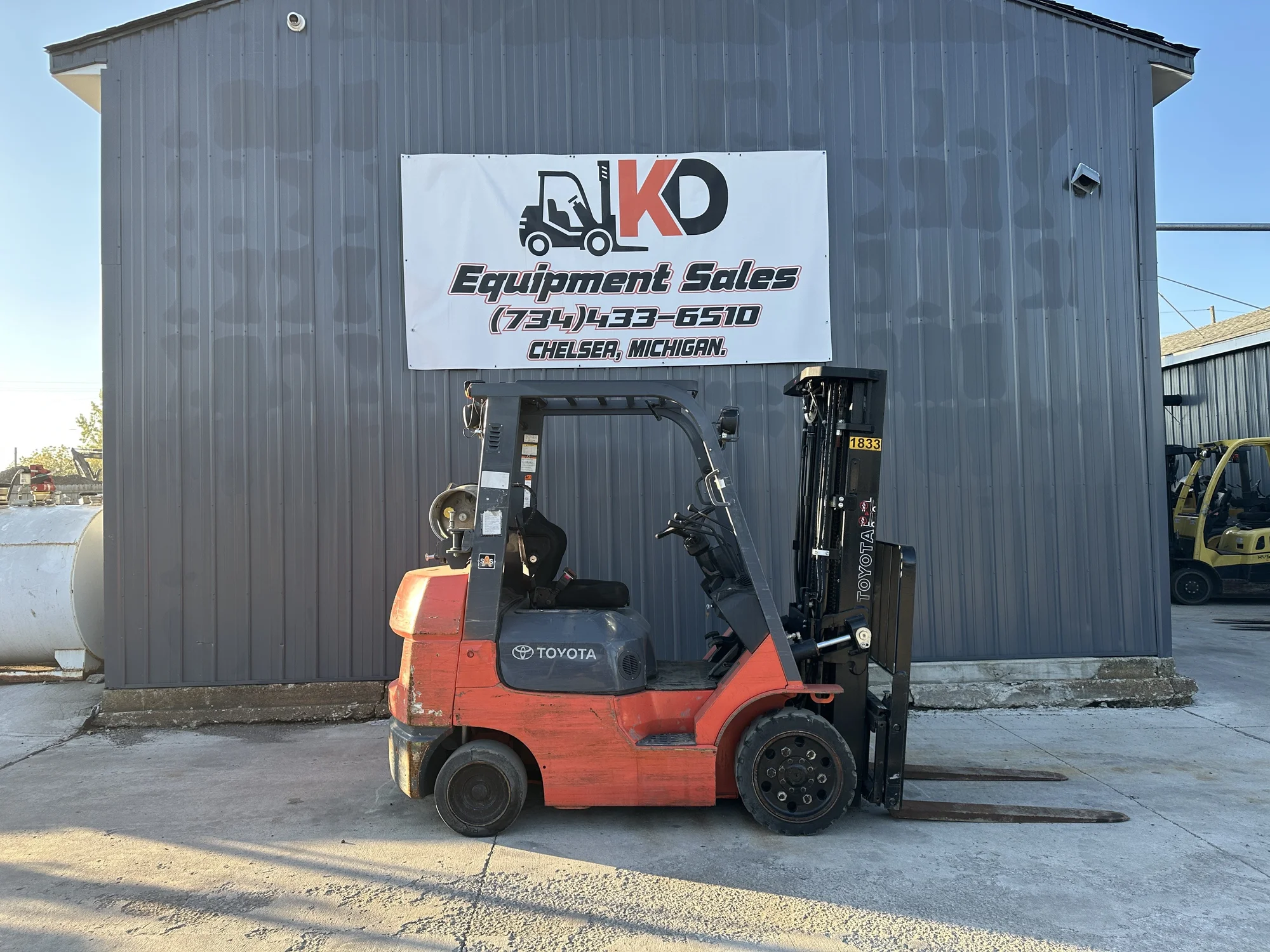 Used TOYOTA 7FGCU25 Misc Forklifts Michigan US | KD Equipment Sales #1557880