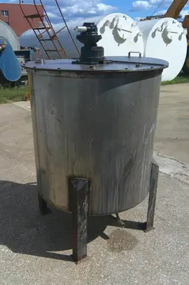 SPC9363  Tank 160 gallon vertical tank, Stainless Steel, pneumatic agitator, dish